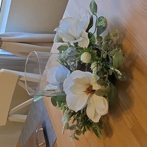 Elegant White Floral Candle Holder